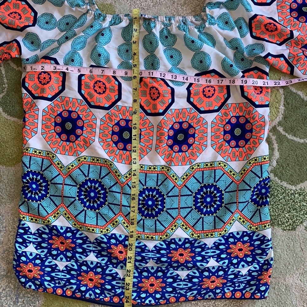 Tunic - Picture 6 of 7